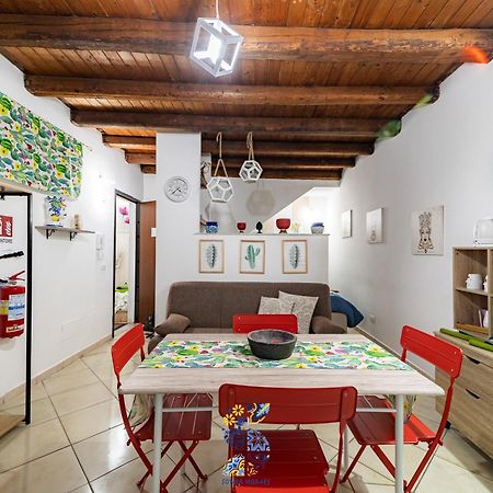 La Rocca Apartment Of Ballaro Палермо Екстериор снимка
